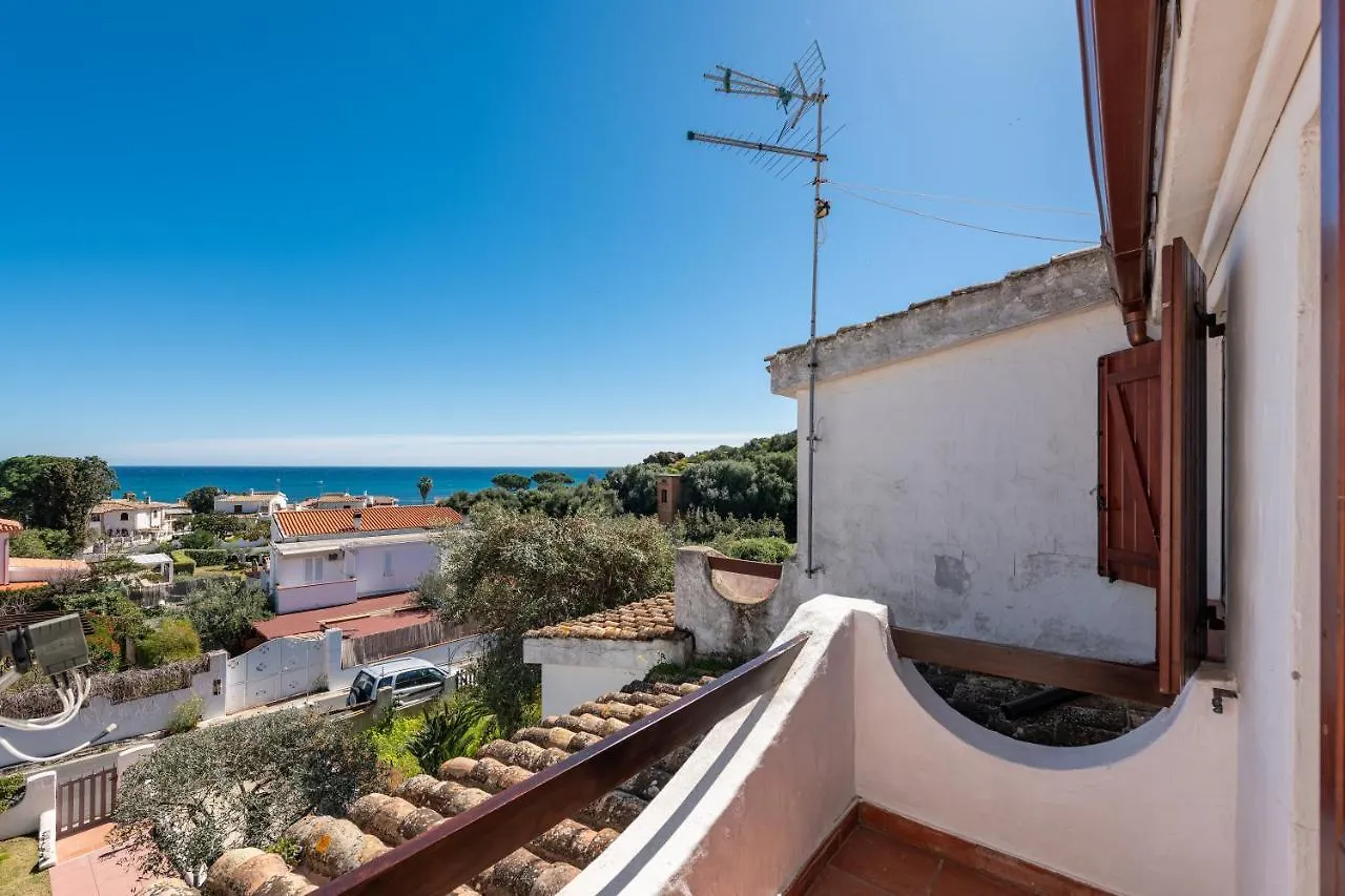 Damiano Holiday House Porto Columbu - Perd'E Sali Italia